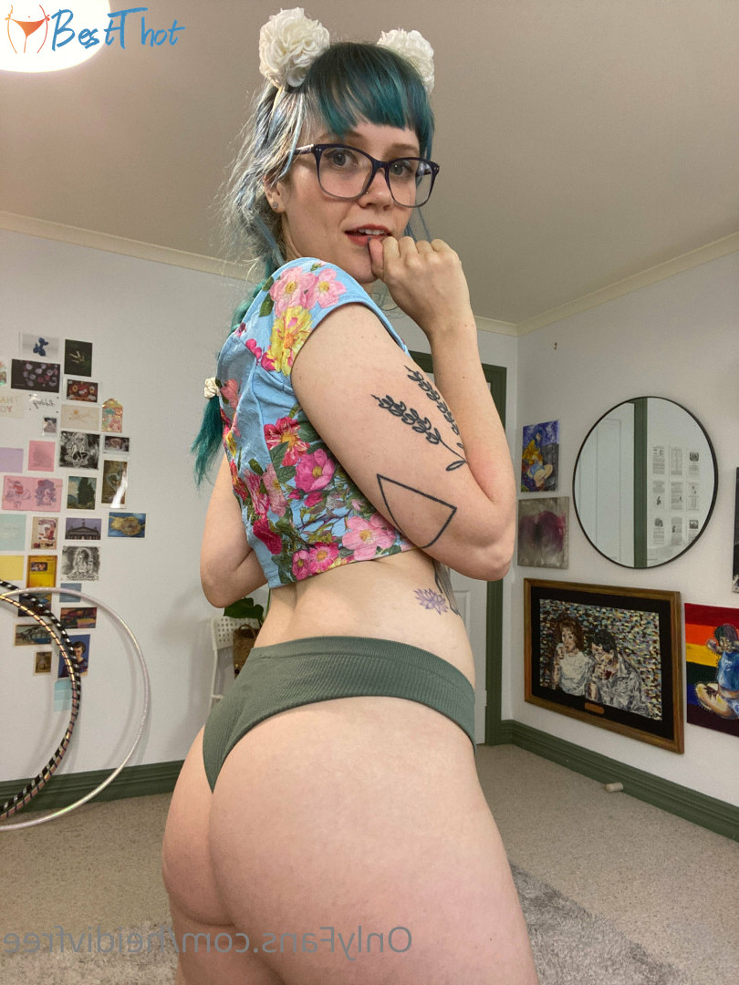 Photo by heidivfree published on December 29,2024 10:16:33 - BestThots