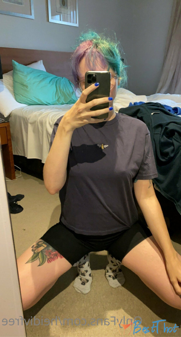 Photo by heidivfree published on December 29,2024 12:12:58 - BestThots