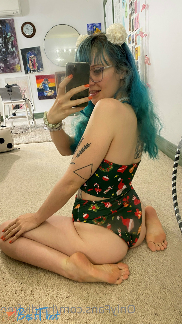 Photo by heidivfree published on December 29,2024 13:14:17 - BestThots