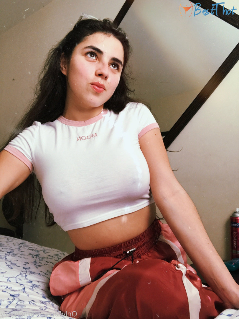 Photo by holyyoly published on December 29,2024 20:15:52 - BestThots
