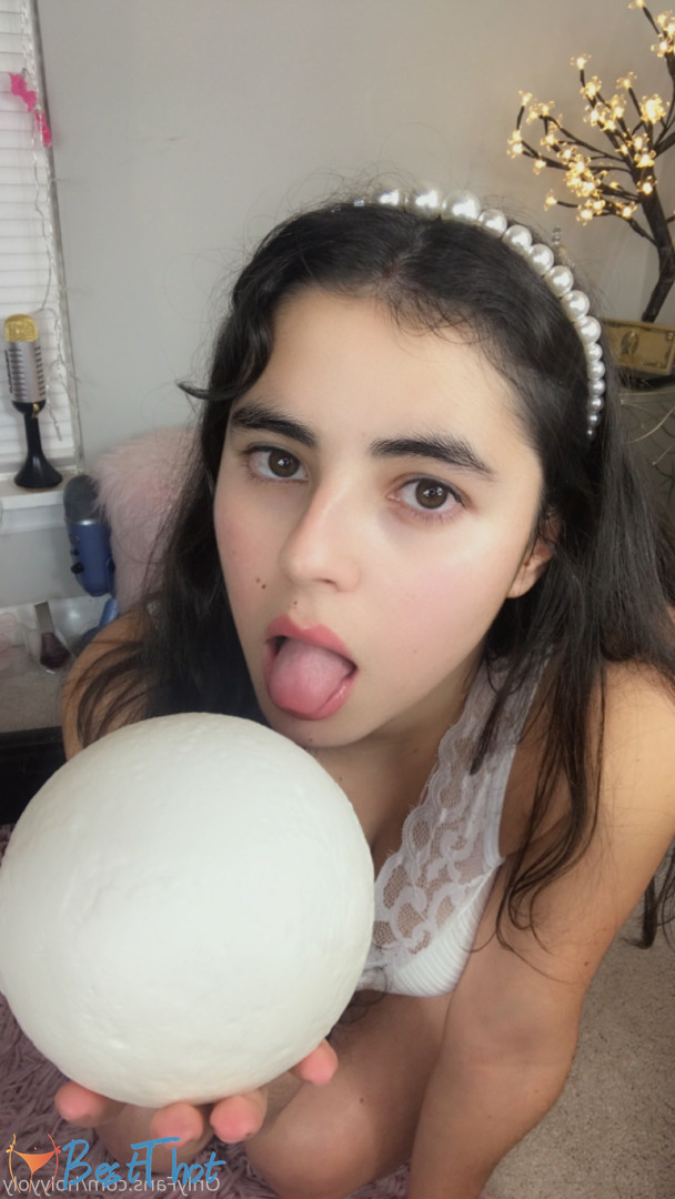 Photo by holyyoly published on December 29,2024 20:16:25 - BestThots