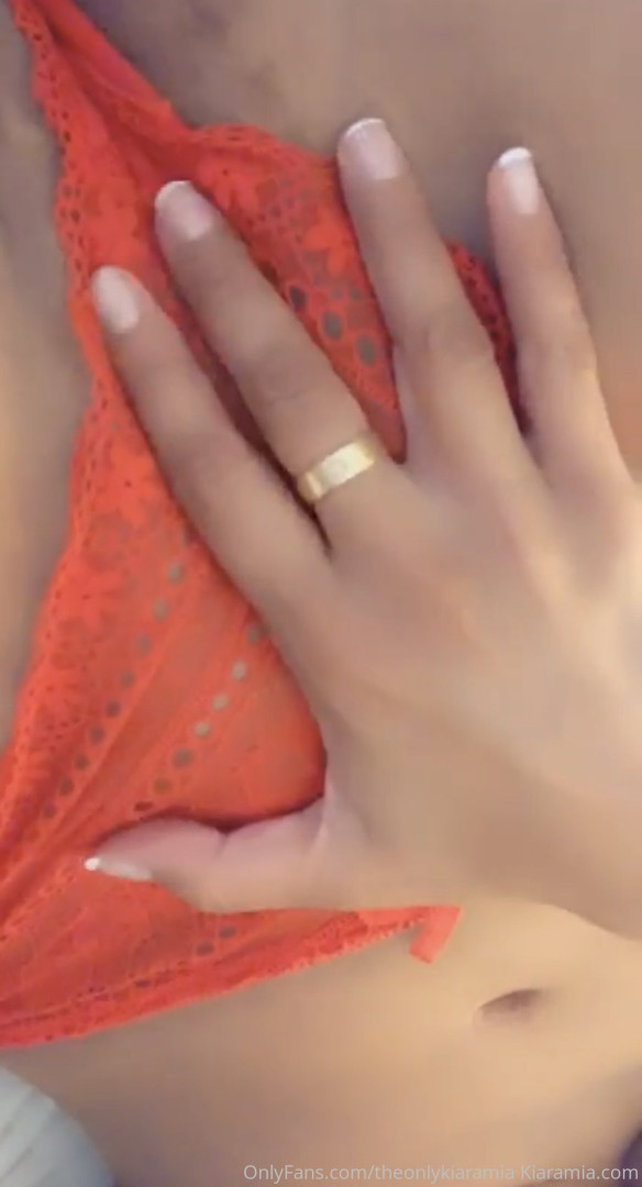 Photo by theonlykiaramia published on October 16,2023 19:07:26 - BestThots