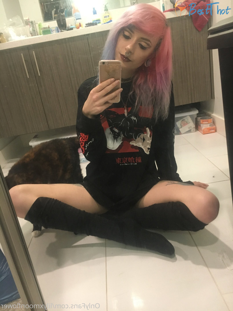 Photo by lilyxmoonflower published on December 30,2024 09:15:56 - BestThots