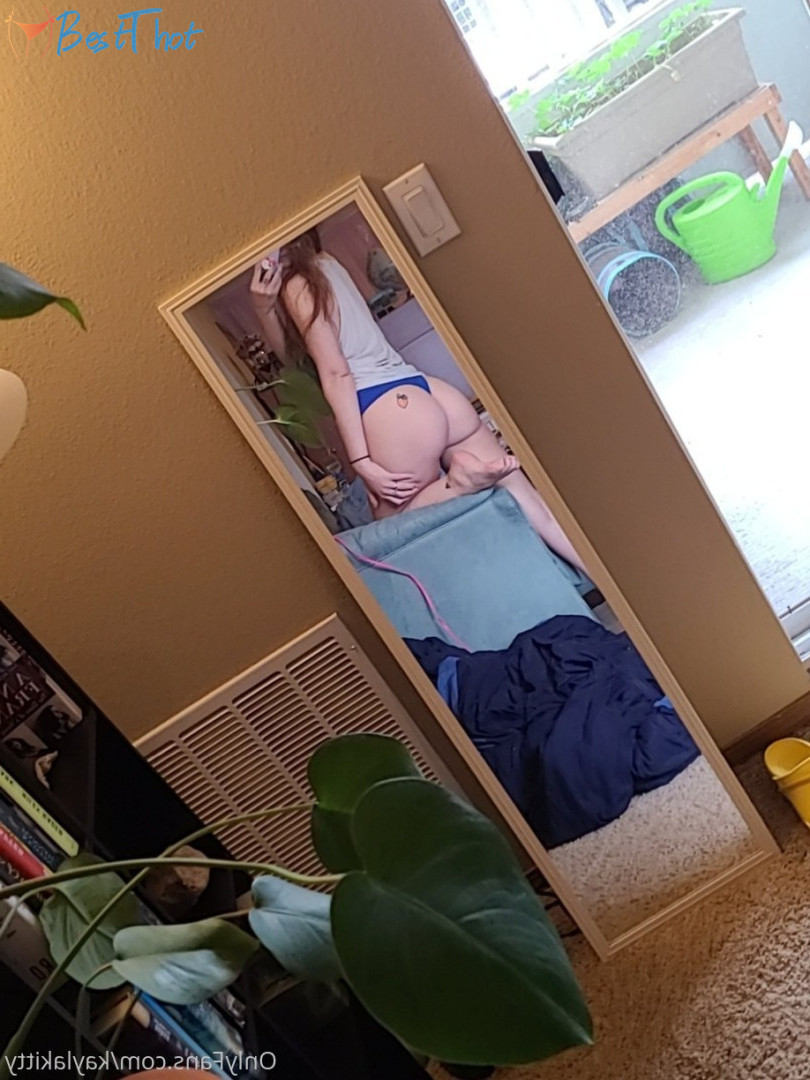 Photo by kaylakitty published on December 30,2024 01:21:48 - BestThots