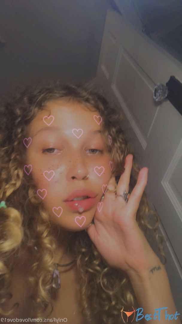 Photo by lovedove19 published on December 30,2024 01:25:22 - BestThots