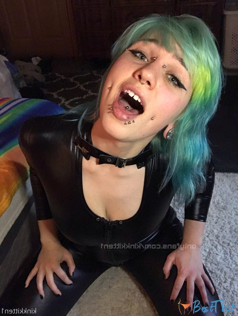 Photo by kinkkitten1 published on December 30,2024 08:17:06 - BestThots