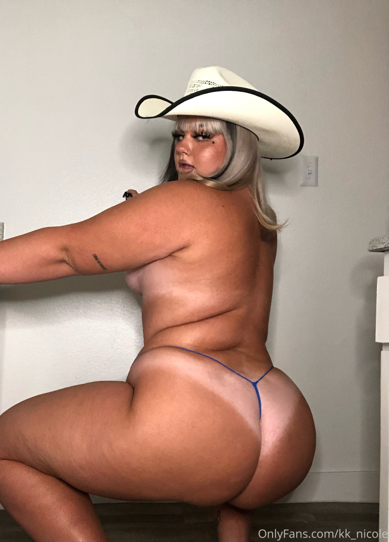 Photo by sweetlikesugar999 published on May 17,2023 10:15:13 - BestThots