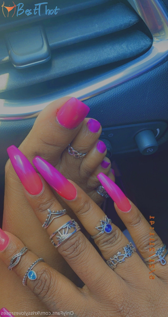 Photo by krissylovesroses published on December 30,2024 22:15:35 - BestThots