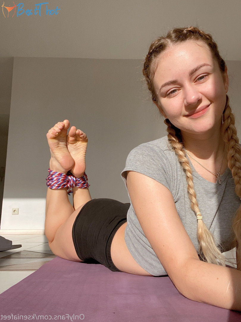 Photo by kseniafeet published on December 30,2024 23:17:00 - BestThots