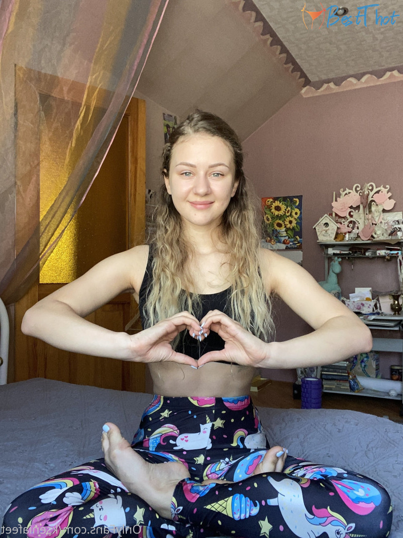 Photo by kseniafeet published on December 31,2024 00:17:10 - BestThots