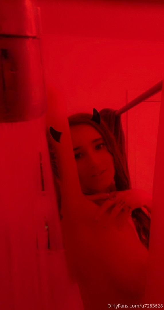Photo by lilylurid published on June 16,2023 09:20:35 - BestThots