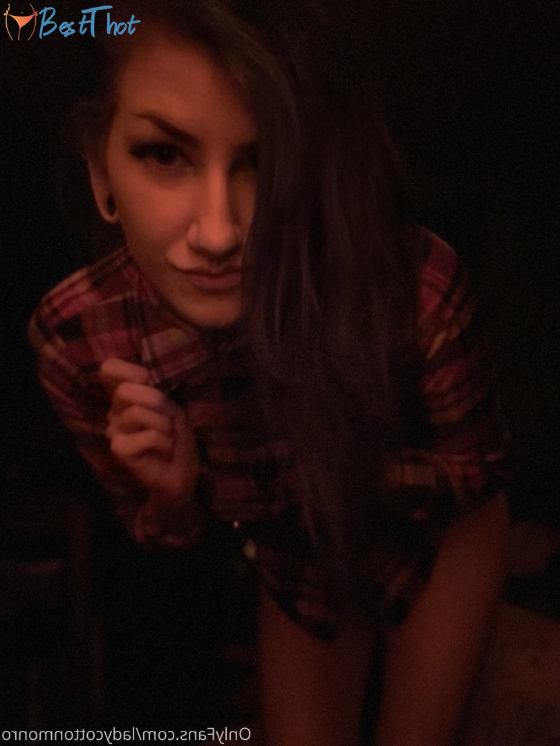 Photo by ladycottonmonro published on December 31,2024 00:18:49 - BestThots