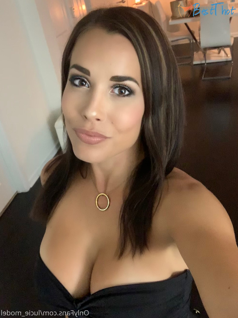 lucie_model #9593893