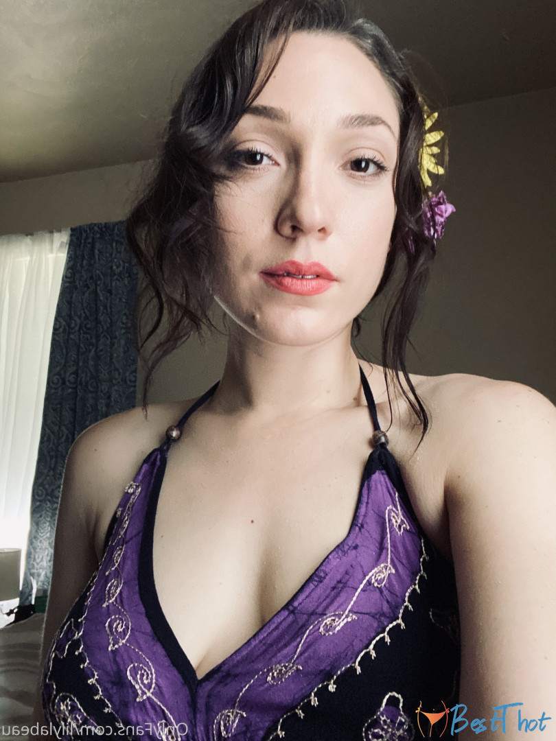 Photo by lilylabeau published on December 31,2024 04:18:12 - BestThots
