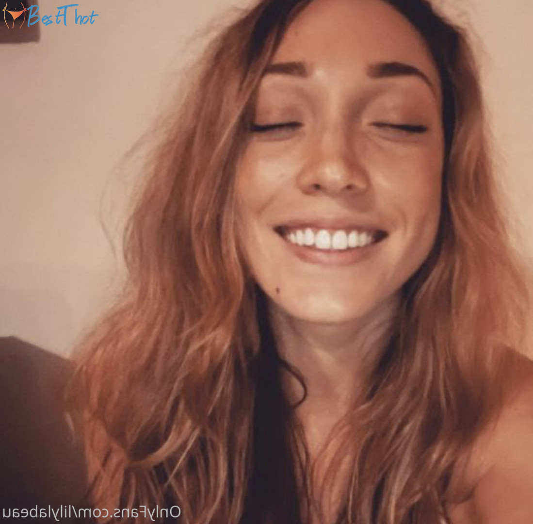 Photo by lilylabeau published on December 31,2024 04:18:33 - BestThots