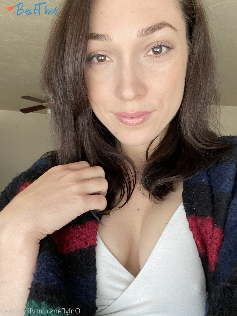 Photo by lilylabeau published on December 31,2024 05:18:37 - BestThots