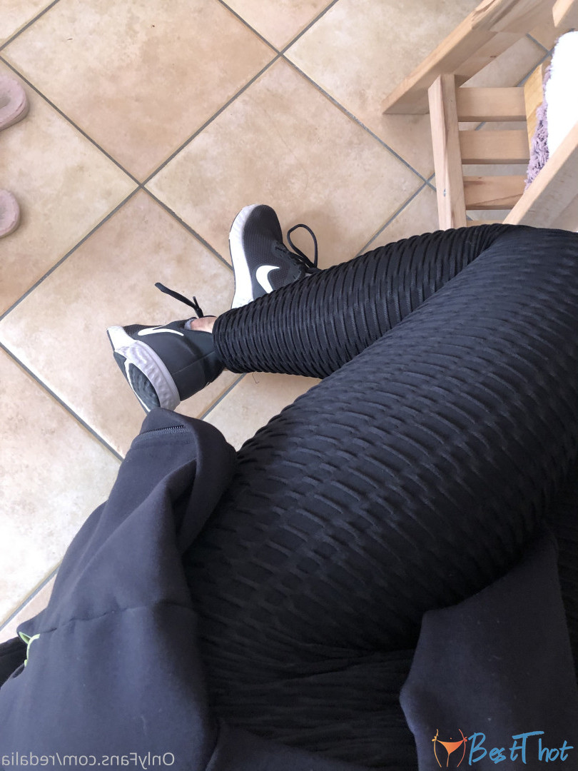 Photo by liaeleo published on December 31,2024 06:17:37 - BestThots