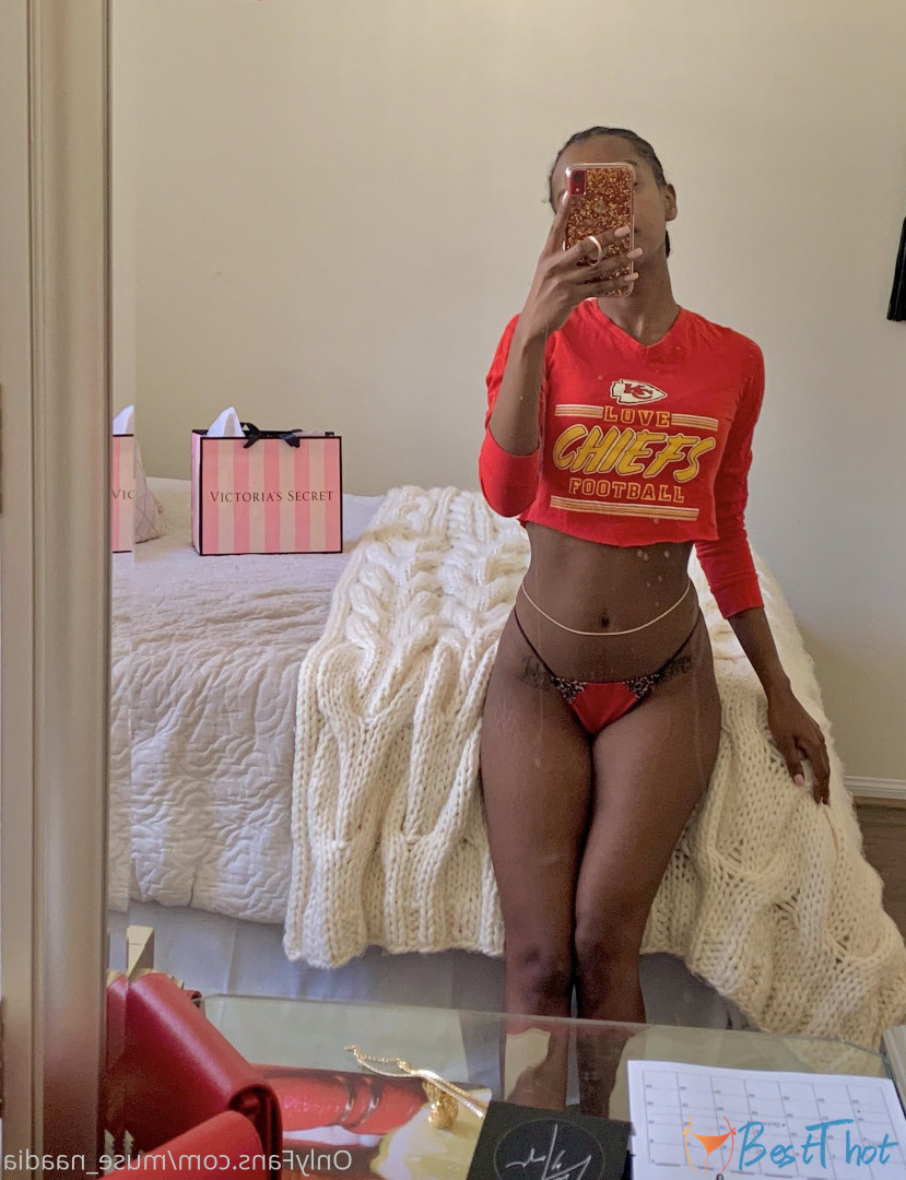 Photo by musenaadia published on December 31,2024 05:21:40 - BestThots