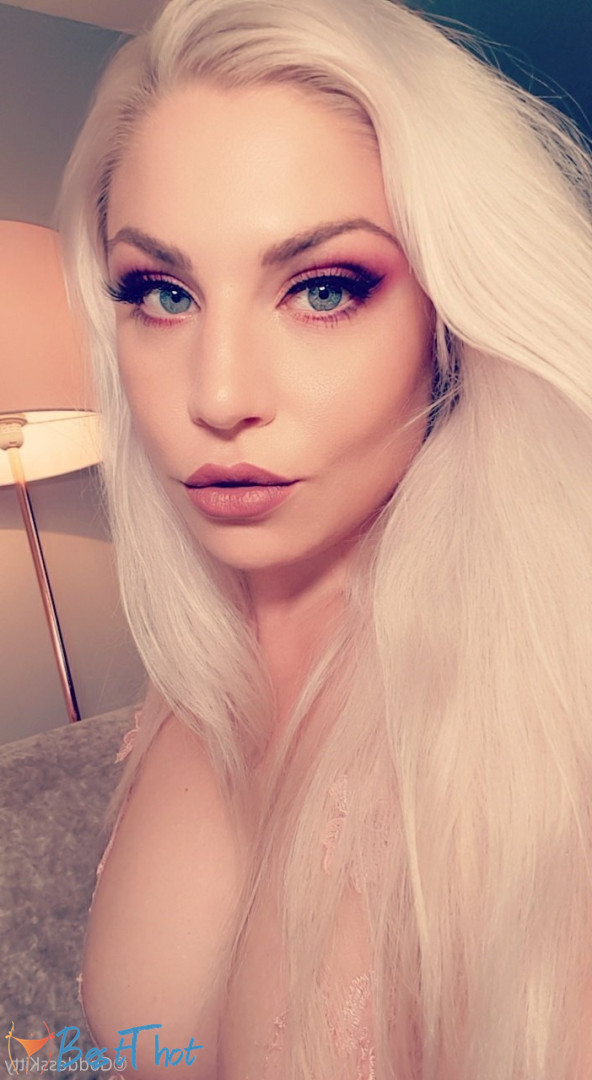 Photo by goddess_kitty published on December 31,2024 13:14:42 - BestThots