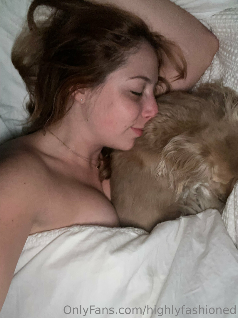 Photo by highlyfashioned published on October 16,2023 12:29:08 - BestThots