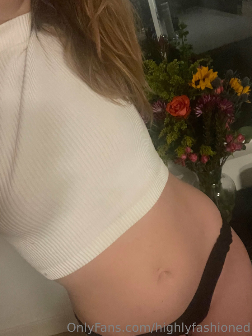 Photo by highlyfashioned published on October 16,2023 12:29:43 - BestThots