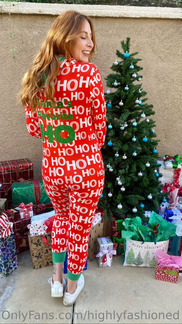 Photo by highlyfashioned published on October 16,2023 12:29:51 - BestThots