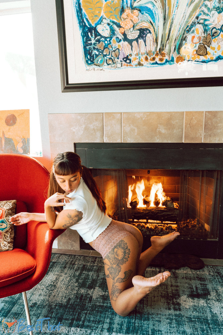 Photo by lilikoibooty published on January 1,2025 01:31:47 - BestThots