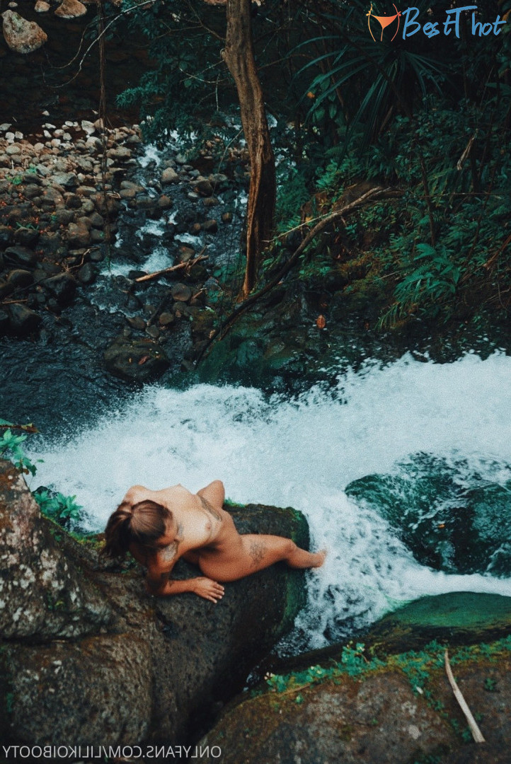 Photo by lilikoibooty published on January 1,2025 03:15:52 - BestThots