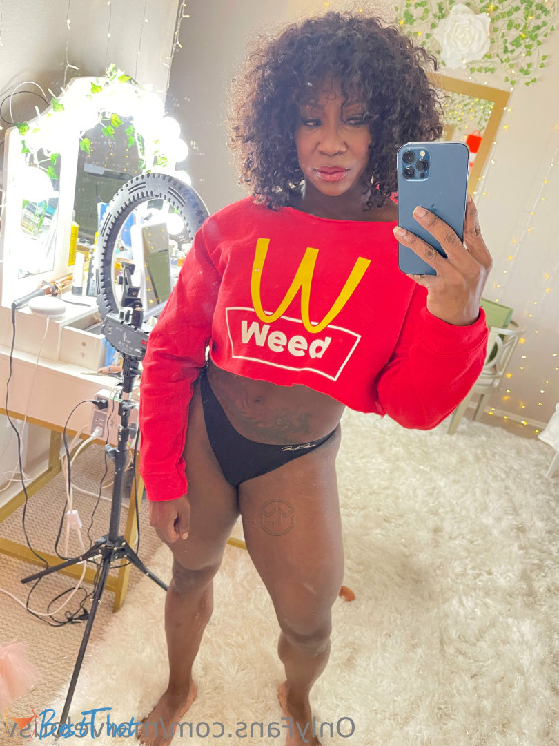 Photo by marvelousv published on January 1,2025 12:16:34 - BestThots
