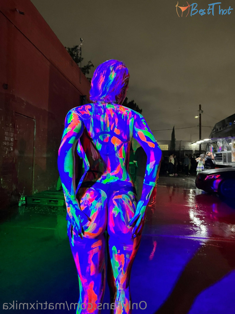 Photo by matrixmika published on January 1,2025 22:17:18 - BestThots