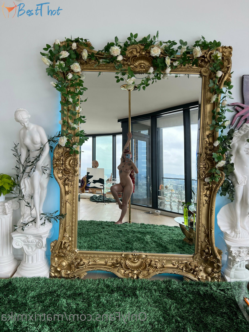 Photo by matrixmika published on January 1,2025 22:17:44 - BestThots