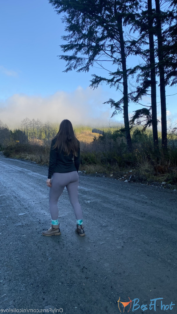 Photo by nicollelove published on January 2,2025 00:17:49 - BestThots