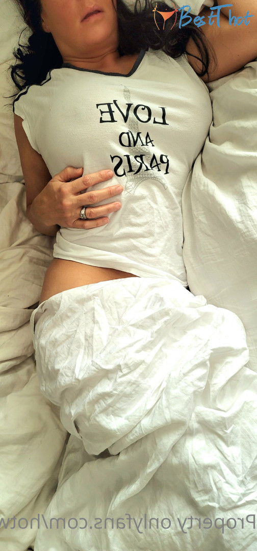 Photo by sextingqueen69 published on January 2,2025 10:17:55 - BestThots