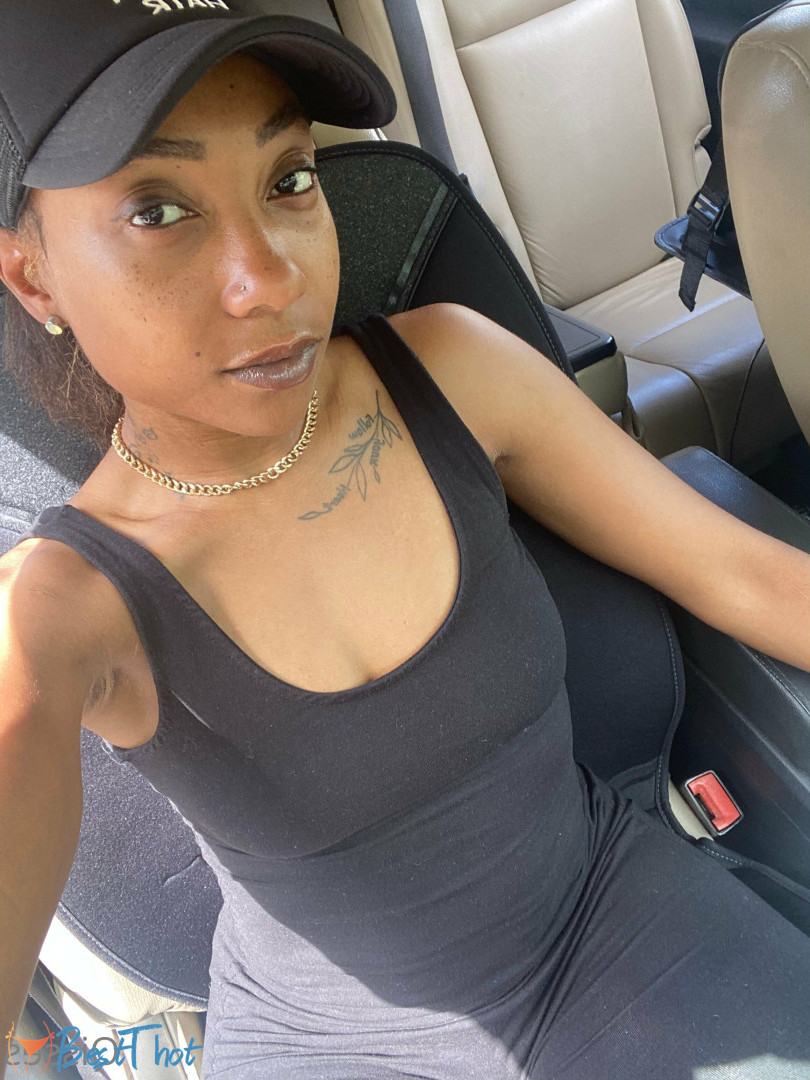 Photo by mrzqiss published on January 2,2025 11:16:59 - BestThots