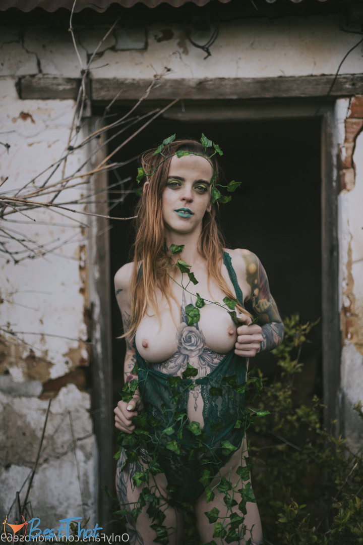 Photo by indirose69 published on January 2,2025 23:19:33 - BestThots