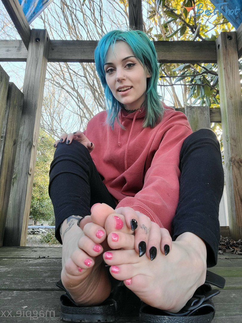 Photo by mythicmaggie published on January 3,2025 21:19:29 - BestThots