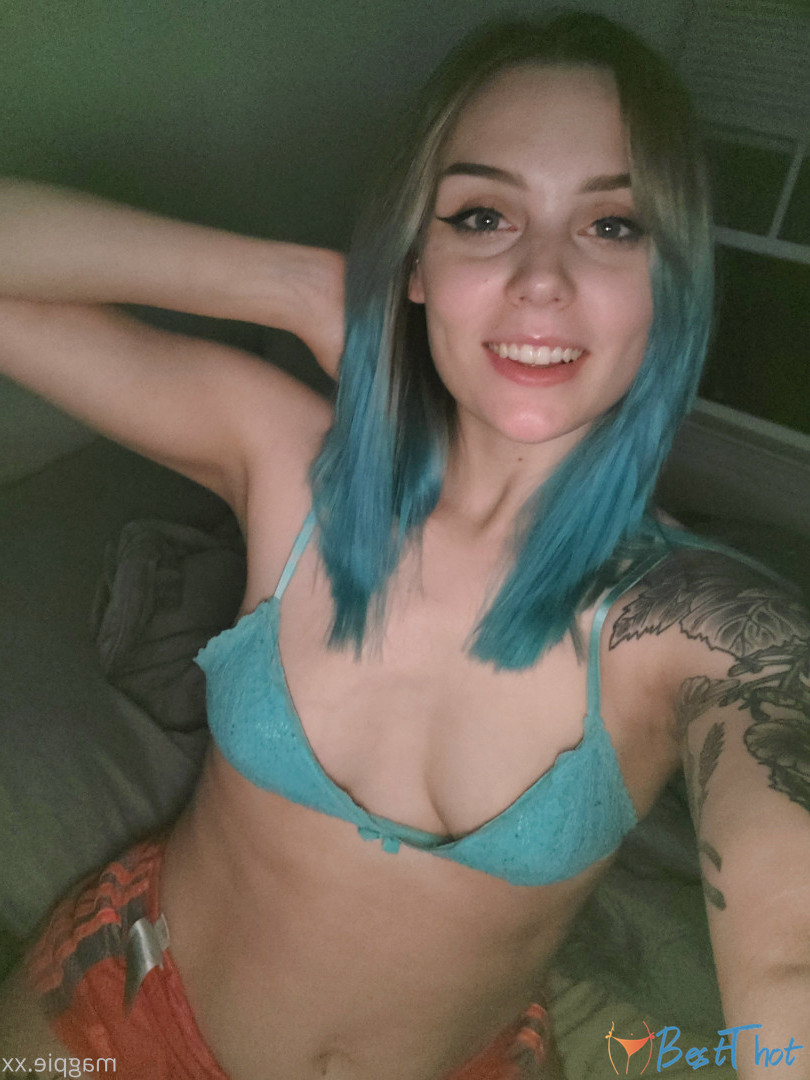 Photo by mythicmaggie published on January 3,2025 22:21:20 - BestThots