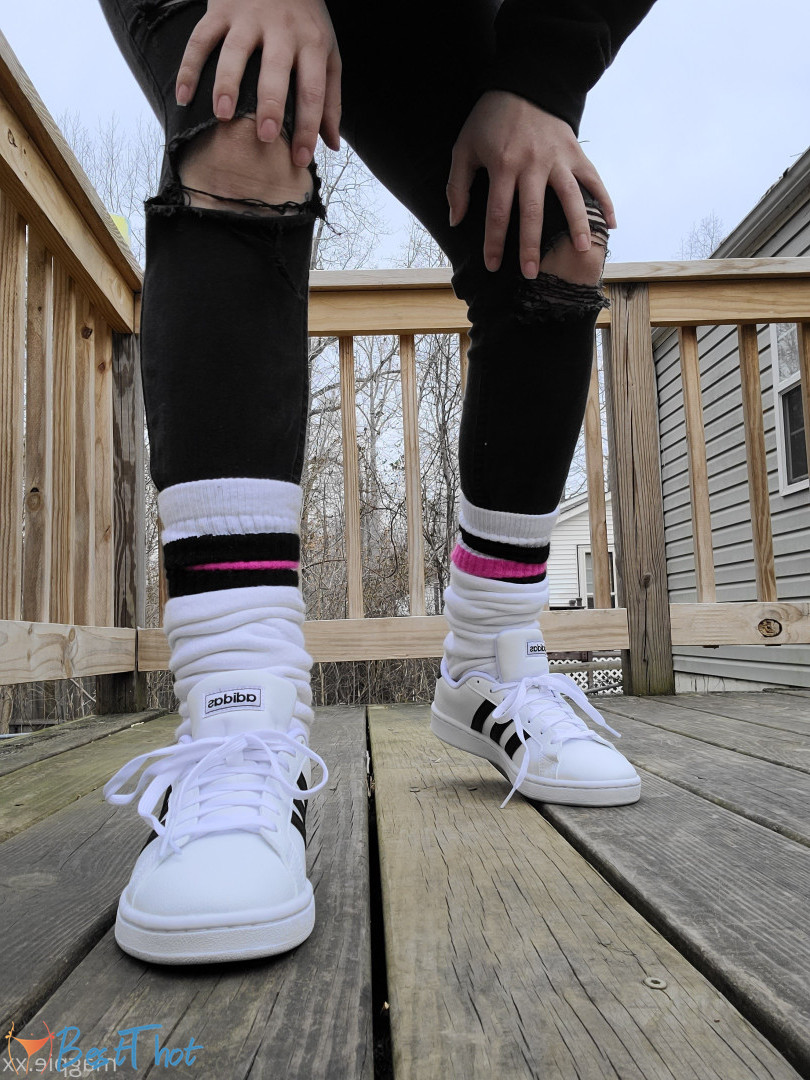 Photo by mythicmaggie published on January 3,2025 23:17:10 - BestThots