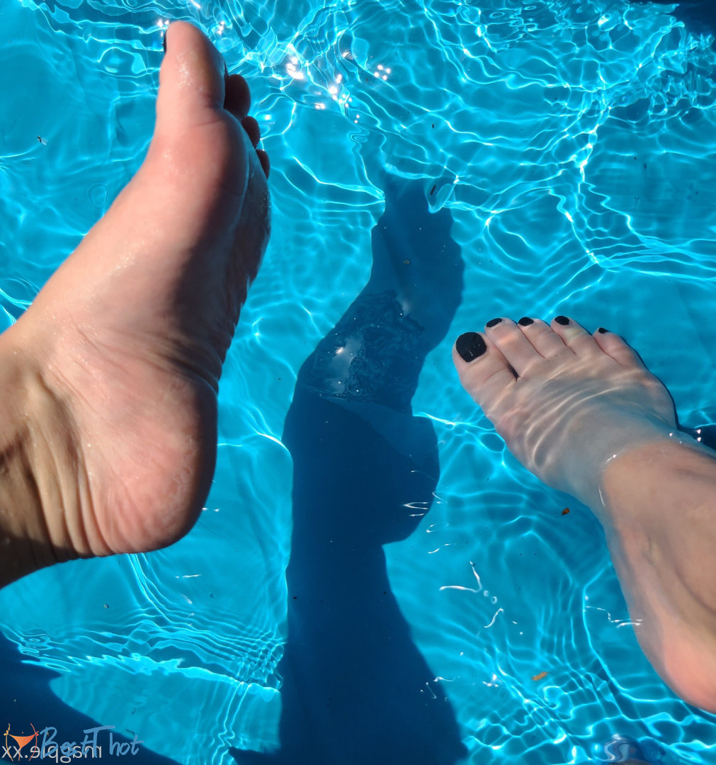 Photo by mythicmaggie published on January 3,2025 23:18:51 - BestThots