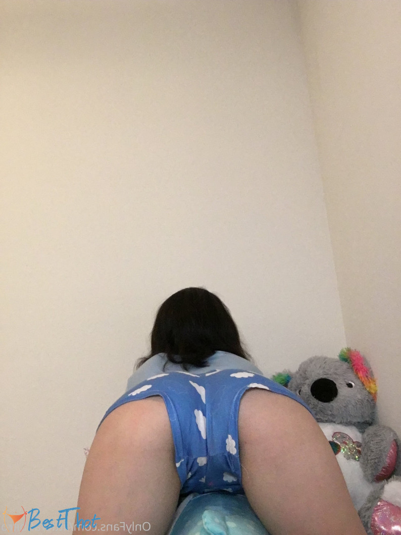 Photo by littlerabbitro published on January 3,2025 20:22:04 - BestThots