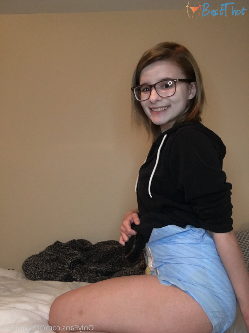 Photo by littlerabbitro published on January 3,2025 21:17:39 - BestThots