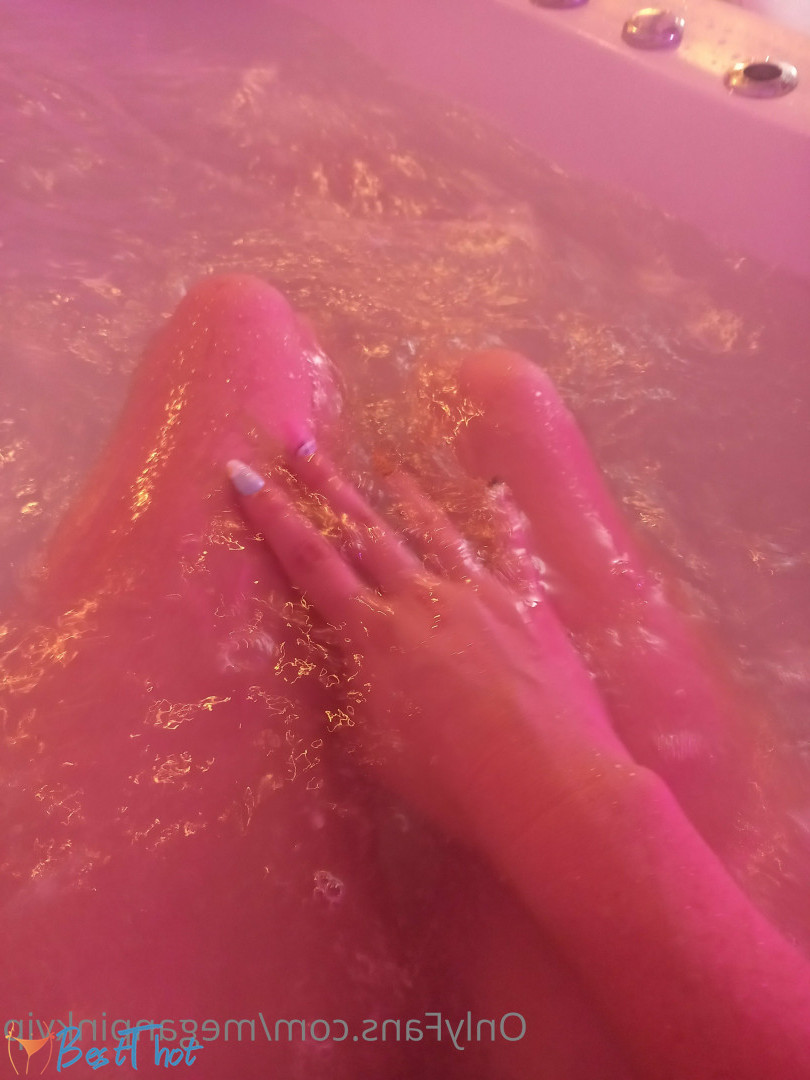 meganpinkvip #9635224
