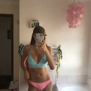 rhiannnonhughes #1593720