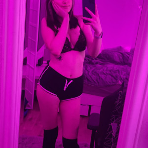 sleepydinosaur #190411