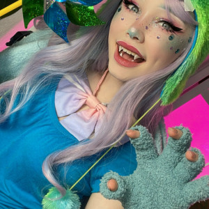 sleepydinosaur #190417