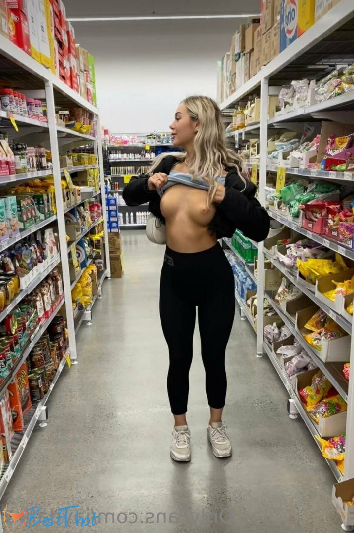 Photo by jaydafire published on December 10,2024 16:10:10 - BestThots