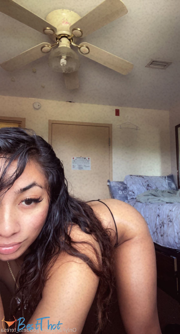 Photo by goddess_teresa published on January 10,2025 11:01:25 - BestThots