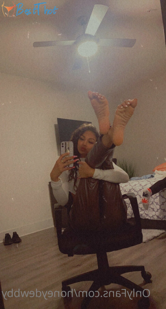 Photo by honeydewbby published on January 10,2025 15:01:40 - BestThots