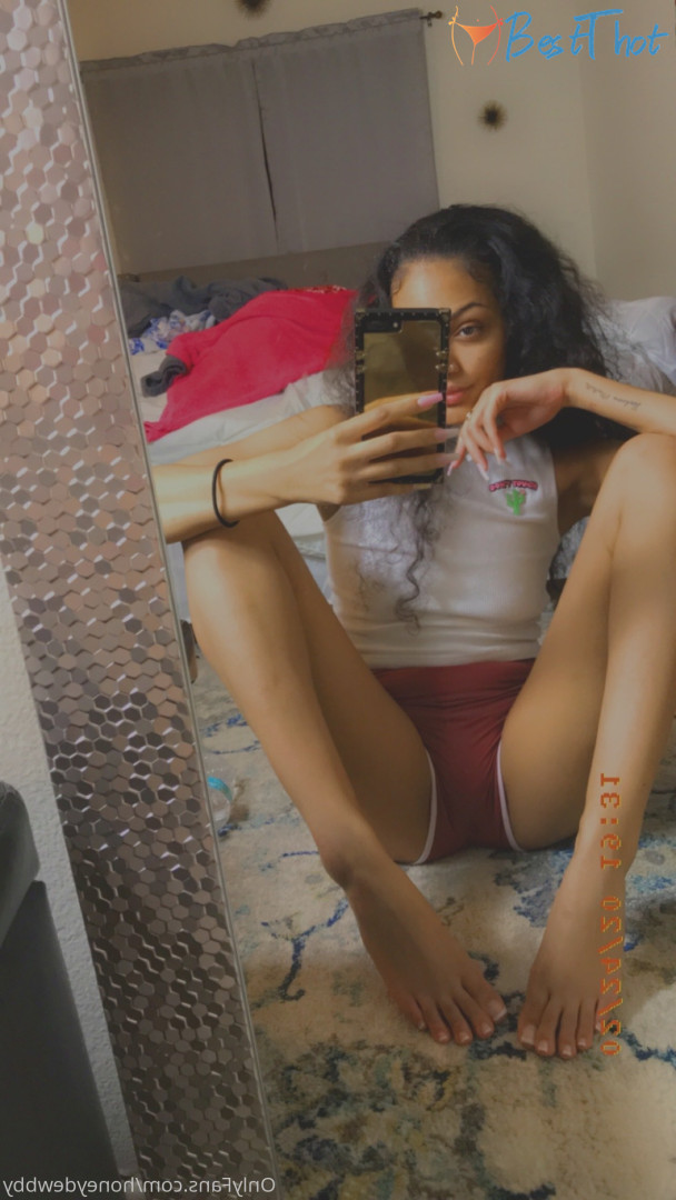 Photo by honeydewbby published on January 10,2025 16:00:30 - BestThots