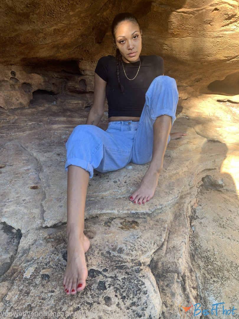 Photo by honeydewbby published on January 10,2025 16:01:44 - BestThots